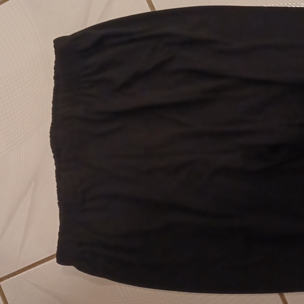$4 Add-on Plain Black Leggings - O/S (Fits Small) - Picture 3 of 6